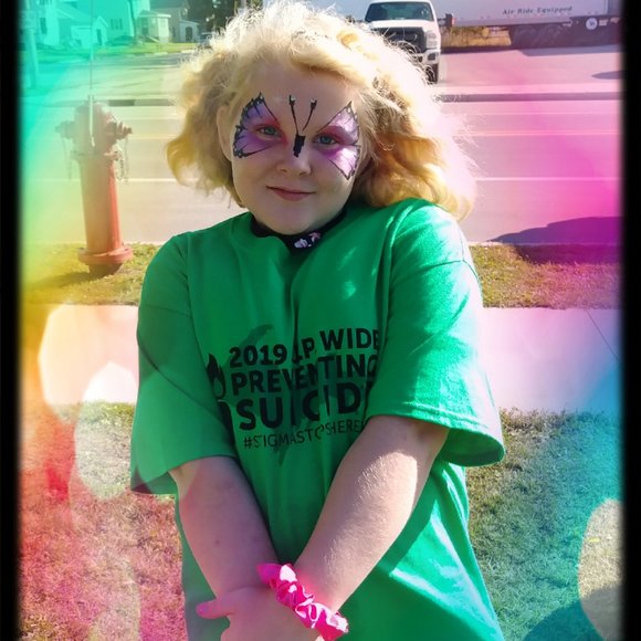 Meet your Posher, Nikki - Picture 3 of 5